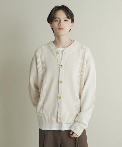SENSE OF PLACE by URBAN RESEARCH(センスオブプレイスバイアーバンリサーチ)の「ハリヌキケーブルニットカーディガン(カーディガン/ボレロ・メンズ・グレー/ブラック/アイボリー・MEDIUM/LARGE)」の6枚目の写真