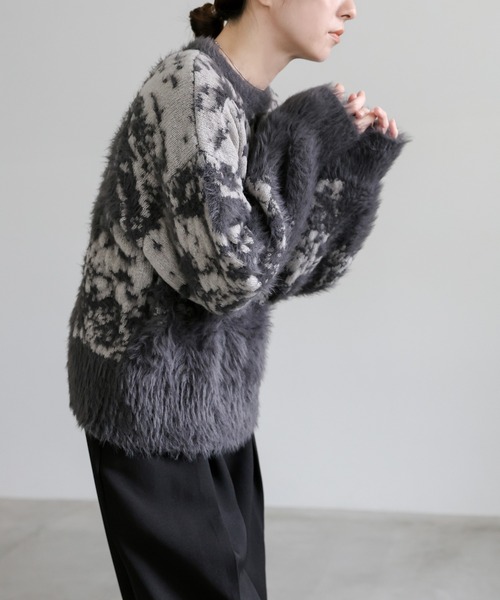 select MOCA(セレクトモカ)の「ニュアンスフェザーデザインニット(ニット/セーター・レディース・チャコールグレー/グレイッシュベージュ・FREE)」の16枚目の写真