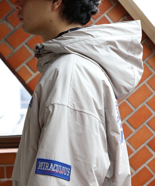 8(eight)(エイト)の「フード付き刺繍ブルゾン(ブルゾン・メンズ・ブラック/グレー・MEDIUM/LARGE)」の21枚目の写真