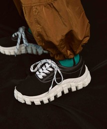 MAISON SPECIAL（メゾンスペシャル）の「《UNISEX》【SPECIAL SHOES FACTORY COLLABORATION】Rattling Sole Authentic Canvas Sneakers ラトリングソールオーセンティックキャンバススニーカー【MAISON SPECIAL メゾンスペシャル】（スニーカー）」