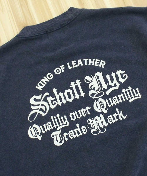 Schott（ショット）の「QUALITY OVER QUANTITY CREW SWEAT（スウェット・メンズ・ネイビー/ブラック・M/L/XL/XXL）」の16枚目の写真