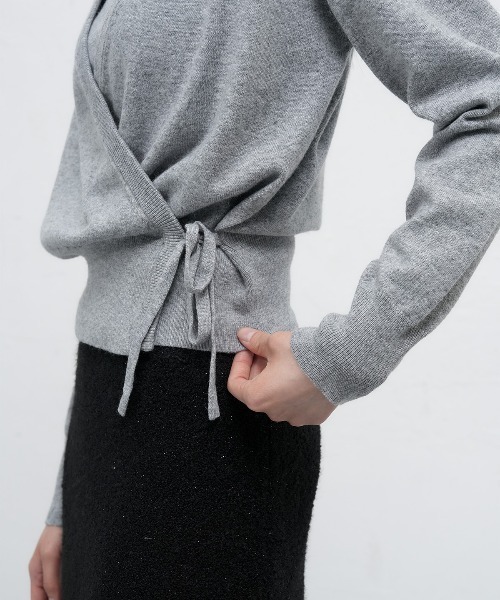 GENERAL IDEA(ジェネラルアイデア)の「【GENERAL IDEA】レイヤードラップカーディガンセット / LAYERED WRAP CARDIGAN SET(カーディガン/ボレロ・レディース・グレー/ブラック/ピンク・L/M/S)」の4枚目の写真