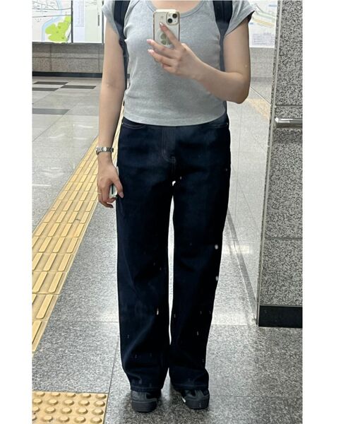 MUSINSA STANDARD WOMAN（ムシンサスタンダードウーマン）の「[クールタンダード] ウィメンズ ワイドデニムパンツ [ライトインディゴ]（デニムパンツ・レディース・その他・24/25/26/27/28/29）」の14枚目の写真