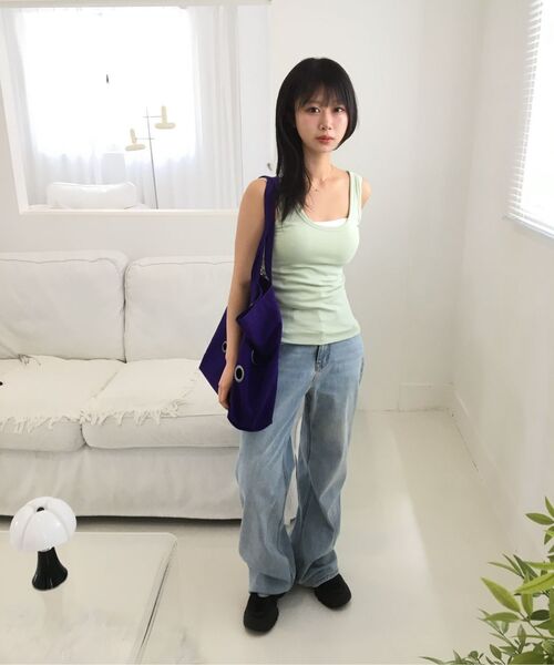 MUSINSA STANDARD WOMAN（ムシンサスタンダードウーマン）の「[クールタンダード] ウィメンズ ワイドデニムパンツ [ライトインディゴ]（デニムパンツ・レディース・その他・24/25/26/27/28/29）」の21枚目の写真