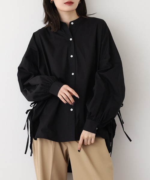 OMNES（オムネス）の「OMNES Supremo タイプライターサイドリボンバンドカラーシャツ（シャツ/ブラウス・レディース・ベージュ/ホワイト/ブラック・FREE）」の3枚目の写真
