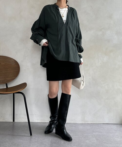 DouDou（ドゥドゥ）の「ギャザーチュニックブラウス（シャツ/ブラウス・レディース・チャコールグレー/オフホワイト/カーキ・FREE）」の14枚目の写真