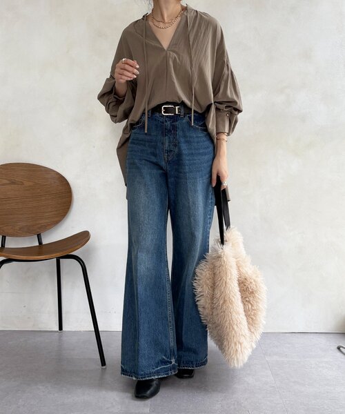 DouDou（ドゥドゥ）の「ギャザーチュニックブラウス（シャツ/ブラウス・レディース・チャコールグレー/オフホワイト/カーキ・FREE）」の22枚目の写真