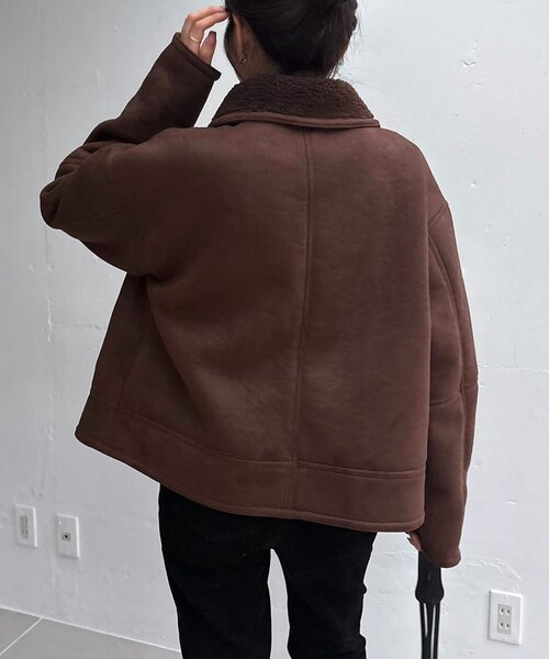 CAPRICIEUX LE'MAGE（カプリシューレマージュ）の「スエードボアミドルコート（その他アウター・レディース・ブラウン/ベージュ・38/36）」の11枚目の写真