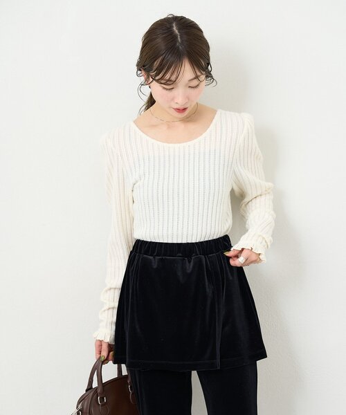 Kastane（カスタネ）の「【一部店舗限定/4色展開/前後2WAY】B シャギーカットギャザースリーブトップス（Tシャツ/カットソー・レディース・アイボリー/ブラック/ブラウン/ホワイト系その他・FREE）」の7枚目の写真