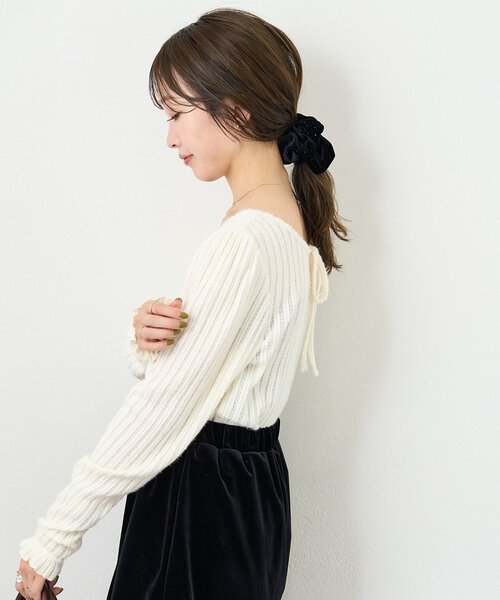 Kastane（カスタネ）の「【一部店舗限定/4色展開/前後2WAY】B シャギーカットギャザースリーブトップス（Tシャツ/カットソー・レディース・アイボリー/ブラック/ブラウン/ホワイト系その他・FREE）」の8枚目の写真