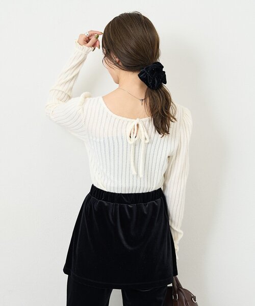 Kastane（カスタネ）の「【一部店舗限定/4色展開/前後2WAY】B シャギーカットギャザースリーブトップス（Tシャツ/カットソー・レディース・アイボリー/ブラック/ブラウン/ホワイト系その他・FREE）」の10枚目の写真