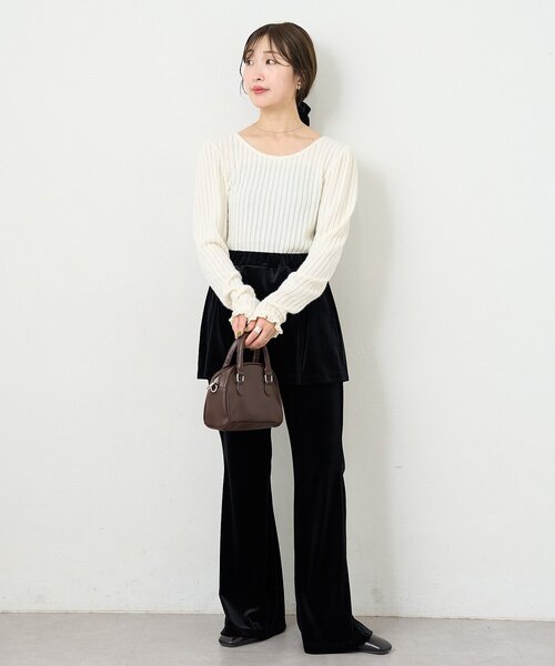 Kastane（カスタネ）の「【一部店舗限定/4色展開/前後2WAY】B シャギーカットギャザースリーブトップス（Tシャツ/カットソー・レディース・アイボリー/ブラック/ブラウン/ホワイト系その他・FREE）」の11枚目の写真