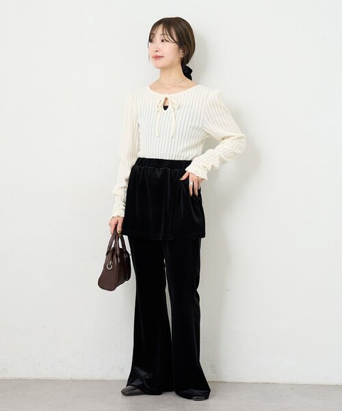 Kastane（カスタネ）の「【一部店舗限定/4色展開/前後2WAY】B シャギーカットギャザースリーブトップス（Tシャツ/カットソー・レディース・アイボリー/ブラック/ブラウン/ホワイト系その他・FREE）」の12枚目の写真