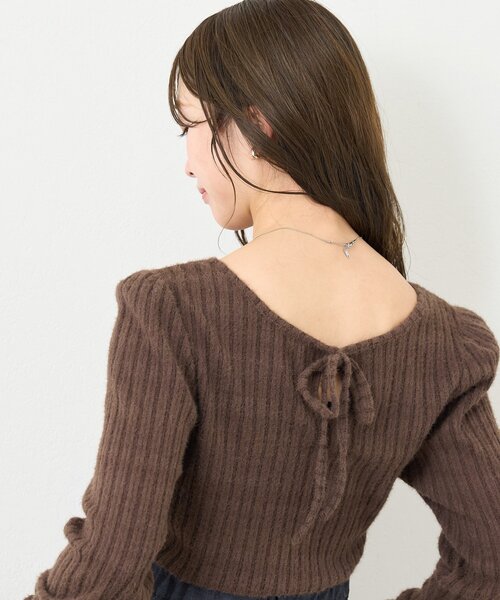 Kastane（カスタネ）の「【一部店舗限定/4色展開/前後2WAY】B シャギーカットギャザースリーブトップス（Tシャツ/カットソー・レディース・アイボリー/ブラック/ブラウン/ホワイト系その他・FREE）」の16枚目の写真