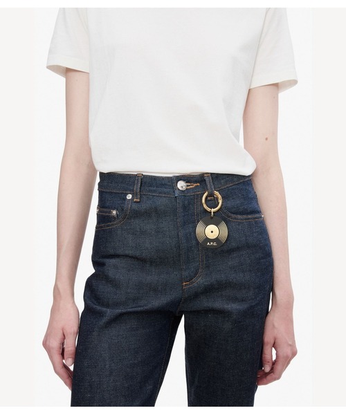 A.P.C.(アーペーセー)の「PORTE-CLEFS VINYL(キーホルダー・レディース・ブラック・ONESIZE)」の3枚目の写真
