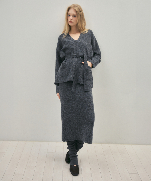 CITTA（シータ）の「Soft Wool Over Hairy Knit Cardigan_CTK234(Charcoal)（カーディガン/ボレロ・レディース・チャコール・FREE）」の3枚目の写真