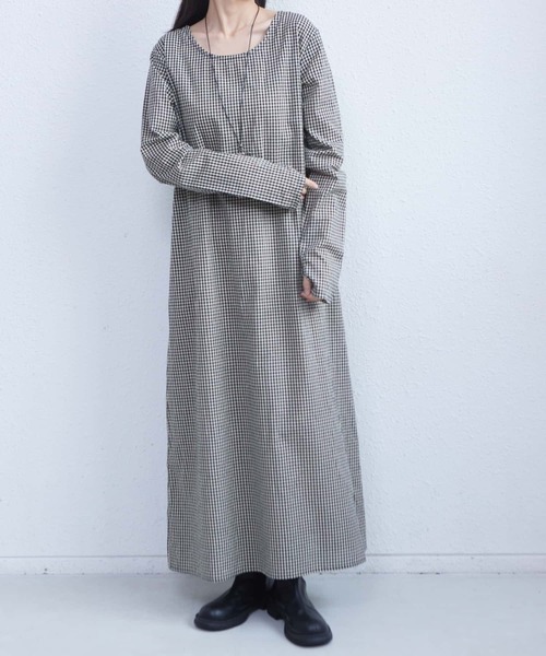 MAISON DE THERESE(メゾン ド テレーズ)の「ギンガムチェック長袖ロングワンピース(ワンピース・レディース・ブラック/ブラウン・FREE)」の5枚目の写真