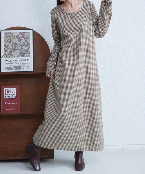 MAISON DE THERESE(メゾン ド テレーズ)の「ギンガムチェック長袖ロングワンピース(ワンピース・レディース・ブラック/ブラウン・FREE)」の10枚目の写真