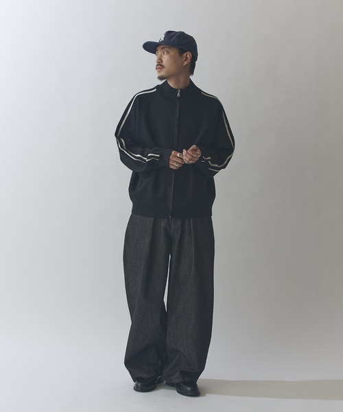 Lui's（ルイス）の「VISミラノリブトラックジャケット（ブルゾン・メンズ・モカ/ブラック・S/M）」の3枚目の写真