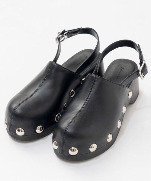 MAISON SPECIAL(メゾンスペシャル)の「Volume Studded Wood Clogs/ボリュームスタッズウッドサボ(その他シューズ・レディース・ライム/ピンク/ブラック・38/37/36)」の12枚目の写真