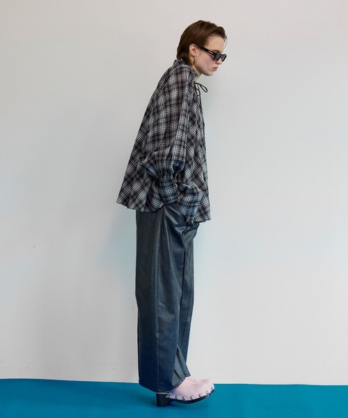 MAISON SPECIAL(メゾンスペシャル)の「Volume Studded Wood Clogs/ボリュームスタッズウッドサボ(その他シューズ・レディース・ライム/ピンク/ブラック・38/37/36)」の13枚目の写真