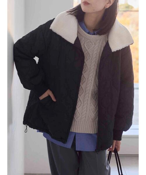 Samansa Mos2 blue（サマンサモスモスブルー）の「衿ボアキルトジャケット（ノーカラージャケット・レディース・ライトベージュ/カーキ/ブラック・F）」の9枚目の写真