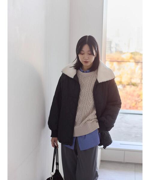 Samansa Mos2 blue（サマンサモスモスブルー）の「衿ボアキルトジャケット（ノーカラージャケット・レディース・ライトベージュ/カーキ/ブラック・F）」の10枚目の写真