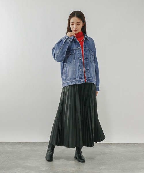 GLOBAL WORK(グローバルワーク)の「GOODデニムジャケット/601265(デニムジャケット・レディース・ライトブルー/ブルー/ネイビー・MEDIUM/LARGE)」の4枚目の写真