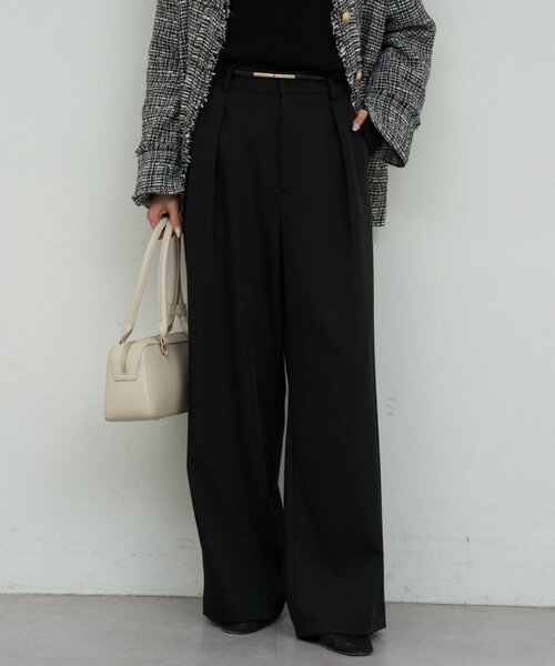 GALLARDAGALANTE（ガリャルダガランテ）の「【美シルエット】【手洗い可】タックワイドパンツ２（その他パンツ・レディース・オフホワイト/ブラック/グレー系その他・0/1）」の3枚目の写真