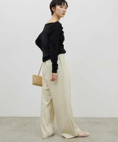 GALLARDAGALANTE（ガリャルダガランテ）の「【美シルエット】【手洗い可】タックワイドパンツ２（その他パンツ・レディース・オフホワイト/ブラック/グレー系その他・0/1）」の10枚目の写真