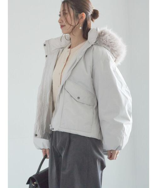 Te chichi（テチチ）の「【宮本茉由着用】フードショートダウンジャケット（ノーカラージャケット・レディース・シルバーグレー/カーキ/ブラック・F）」の14枚目の写真