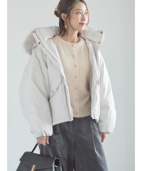 Te chichi（テチチ）の「【宮本茉由着用】フードショートダウンジャケット（ノーカラージャケット・レディース・シルバーグレー/カーキ/ブラック・F）」の17枚目の写真