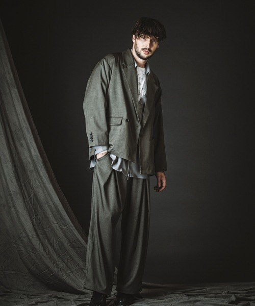 NO ID.(ノーアイディ)の「【NO ID.】2-Way Cross Tuck Easy Wide Trousers / 2ウェイ クロス タック イージー ワイド トラウザーズ(スラックス・メンズ・グレー/ブラック・2/1)」の10枚目の写真