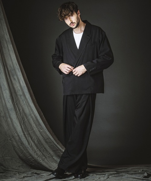 NO ID.(ノーアイディ)の「【NO ID.】2-Way Cross Tuck Easy Wide Trousers / 2ウェイ クロス タック イージー ワイド トラウザーズ(スラックス・メンズ・グレー/ブラック・2/1)」の21枚目の写真