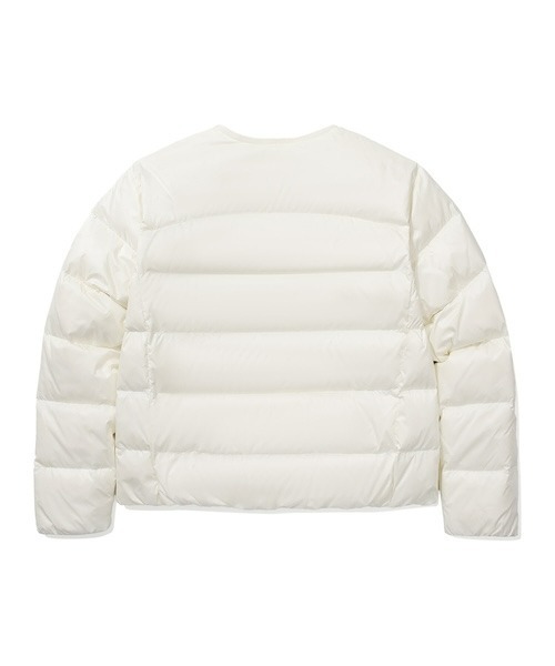 COVERNAT（カバーナット）の「RDS WOMEN'S COVERLITE COLLARLESS DOWN JUMPER（ダウンジャケット/コート・レディース・ライトブルー/アイボリー・MEDIUM/SMALL）」の7枚目の写真