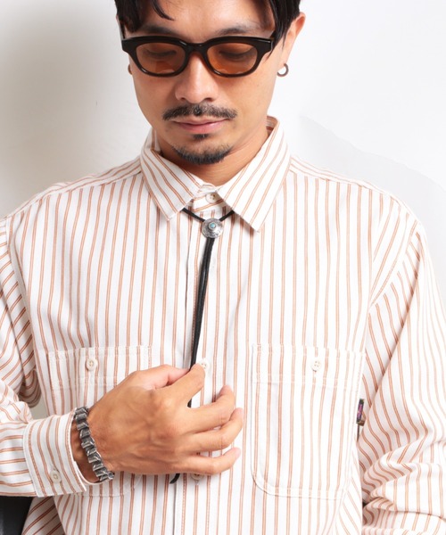 VIVIFY（ビビファイ）の「シルバー925/ネックレス/ループタイ/Phoenix 50 Sen Coin Loop Tie with Stone 古銭（ネックレス・メンズ・ターコイズブルー・FREE）」の6枚目の写真