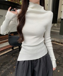 Mela（メラ）の「変形ネックリブニットPO（ニット/セーター）」