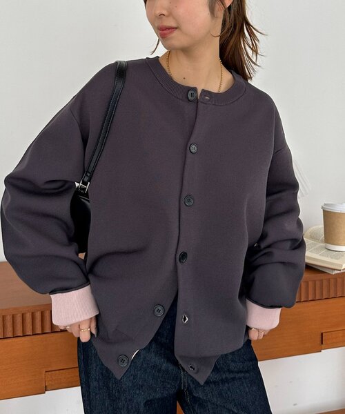 DISCOAT（ディスコート）の「【Enlude】スウェットライク配色クルーカーディガン（カーディガン/ボレロ・レディース・ネイビー/チャコールグレー/グレー/レッド/ベージュ・FREE）」の9枚目の写真