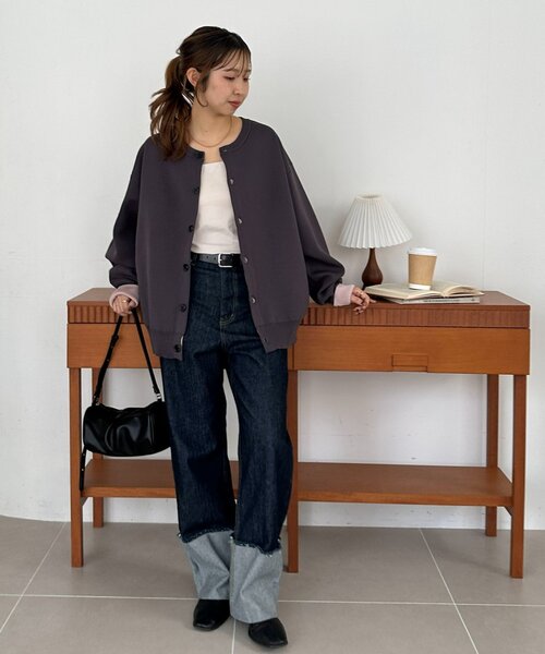 DISCOAT（ディスコート）の「【Enlude】スウェットライク配色クルーカーディガン（カーディガン/ボレロ・レディース・ネイビー/チャコールグレー/グレー/レッド/ベージュ・FREE）」の15枚目の写真