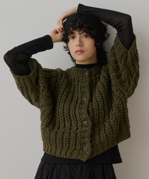 Libra Cue（リブラ キュー）の「シアータートルカットソー（Tシャツ/カットソー・レディース・ブラック/アイボリー・FREE）」の15枚目の写真