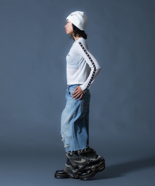 X-girl（エックスガール）の「STAR STRIPED SLEEVE SHEER L/S TOP（Tシャツ/カットソー・レディース・ブラック/ホワイト・ONE SIZE）」の14枚目の写真