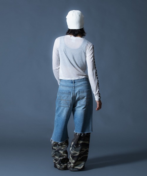 X-girl（エックスガール）の「STAR STRIPED SLEEVE SHEER L/S TOP（Tシャツ/カットソー・レディース・ブラック/ホワイト・ONE SIZE）」の18枚目の写真