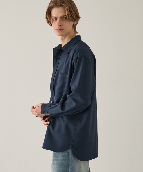 EASENCE（イーズエンス）の「【EASENCE】ハイツイステッドツイル ドライタッチ レギュラーカラー長袖シャツ<速乾/UVカット/イージーケア>（シャツ/ブラウス・メンズ・ホワイト/ネイビー/サックスブルー/モカ/チャコール・S/M/L/XL）」の13枚目の写真