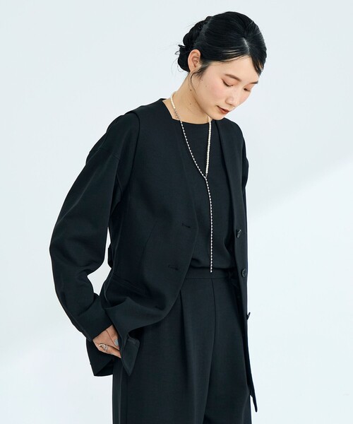 fredy emue（フレディエミュ）の「【セットアップ対応】パウダリーツイルベルト付きジレ（ベスト・レディース・ブラック/ベージュ・38）」の15枚目の写真