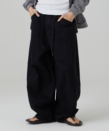 AOTT（アンアウトピット）の「ウォッシュドワイドバルーンストリングコットンパンツブラック（その他パンツ）」