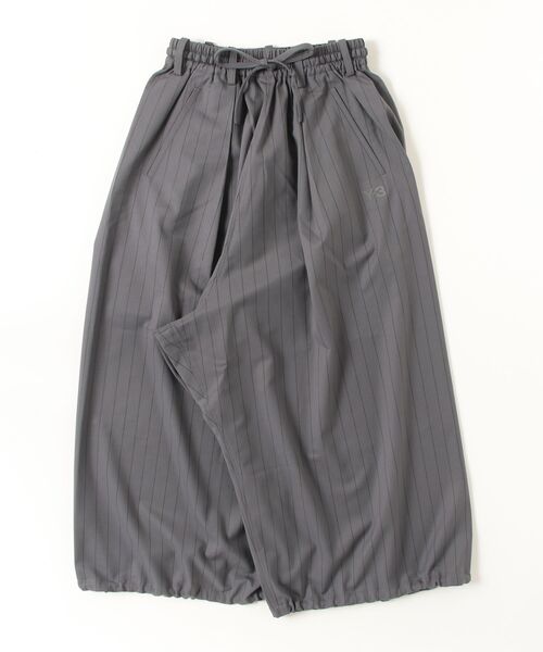 Y-3（ワイスリー）の「Y-3 REFINED WOOL CROPPED WIDE LEG PANTS（その他パンツ・メンズ・グレー・X-SMALL/SMALL/MEDIUM/LARGE/X-LARGE/XX-SMALL）」の3枚目の写真
