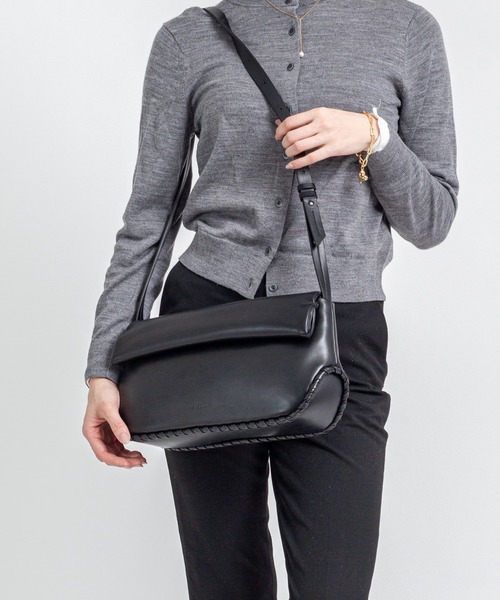 ADD CULUMN/アドカラム】ショルダーバッグ ROLLA OBLONG M STITCH