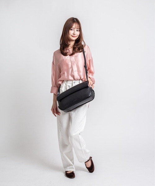 ADD CULUMN（アドカラム）の「【ADD CULUMN/アドカラム】ショルダーバッグ ROLLA OBLONG M STITCH（ショルダーバッグ・レディース・ライトイエロー/アイボリー/ブラック・FREE）」の16枚目の写真