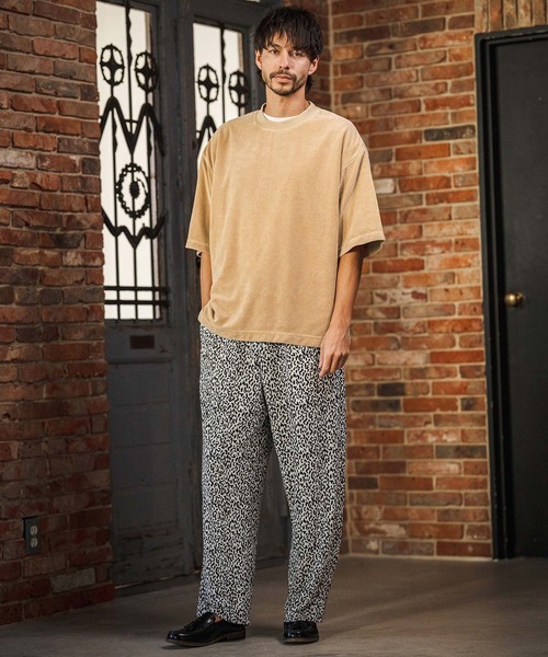 CAMBIO(カンビオ)の「mt10222- Snow Wash Pile Tee パイルTシャツ(CMP-261-009)(Tシャツ/カットソー・メンズ・ブラック/ベージュ/ブルー・S/M/L)」の8枚目の写真