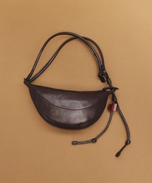 Archivepke/アーカイブエプク Small fling bag ラムレザーフライングバッグ ショルダーバッグ 秋 秋服 2026年秋冬